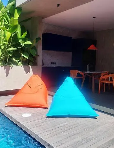 Akhila 5 - 1 Bedroom Modern Tropical At The Heart Of Villa *